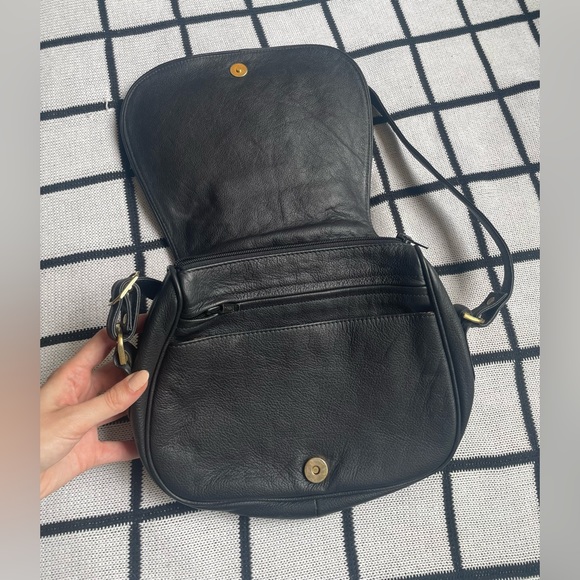 VINTAGE Black Leather Purse || Medium size - Picture 3 of 6